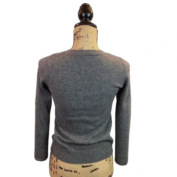 Halogen Cashmere Pug Dog Sweater - Picture 4 of 10